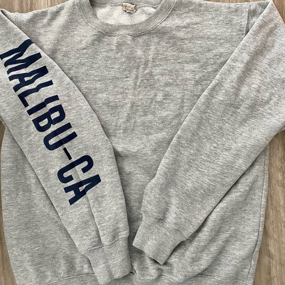 Brandy Melville Sweatshirt